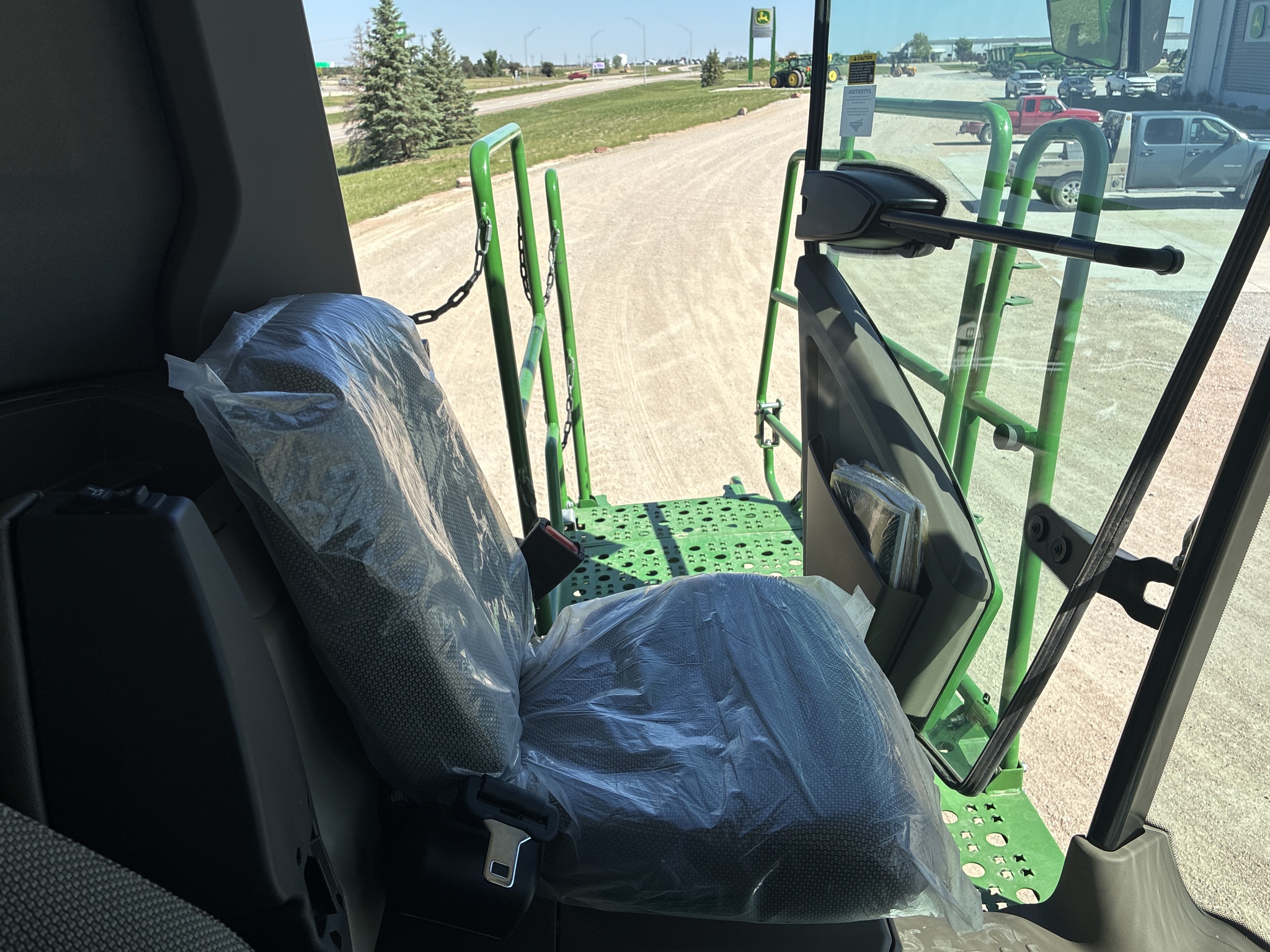  2025 John Deere S7 700 at LandMark in Hebron, NE