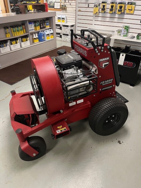On Lot  Ferris FB1000 at Tri County Equipment Saginaw, MI