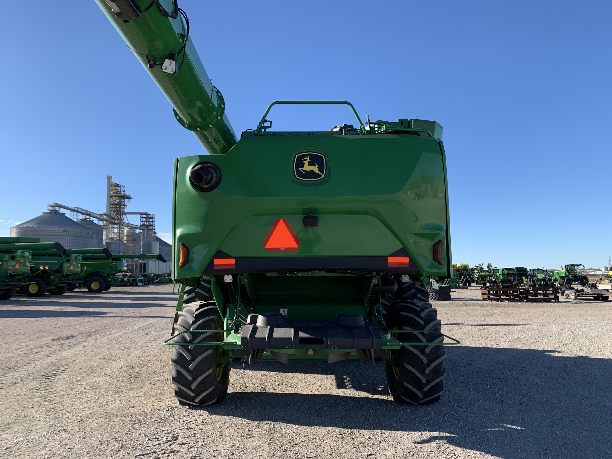  2025 John Deere S7 700 at LandMark in Holdrege, NE