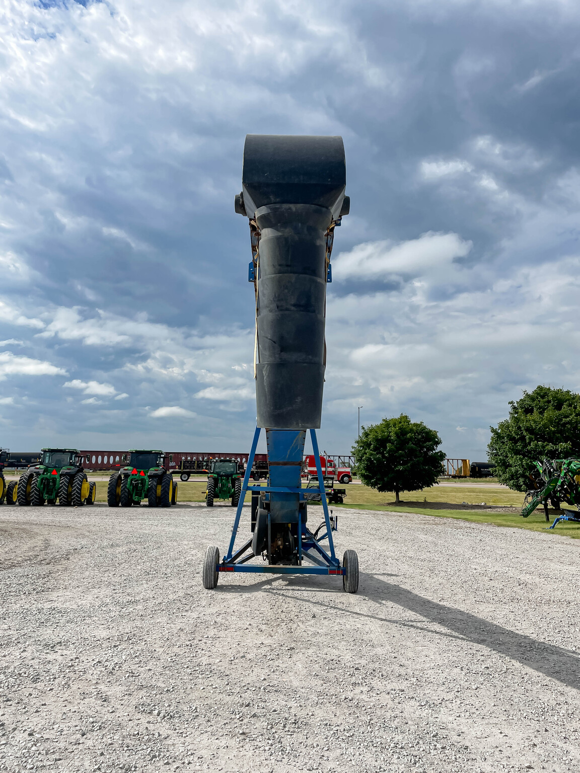  2021 Brandt 1547LP+ at LandMark in Kearney, NE