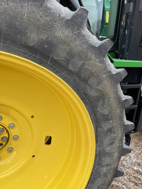 On Lot 2020 John Deere 8R 250 at Tri County Equipment Bad Axe, MI