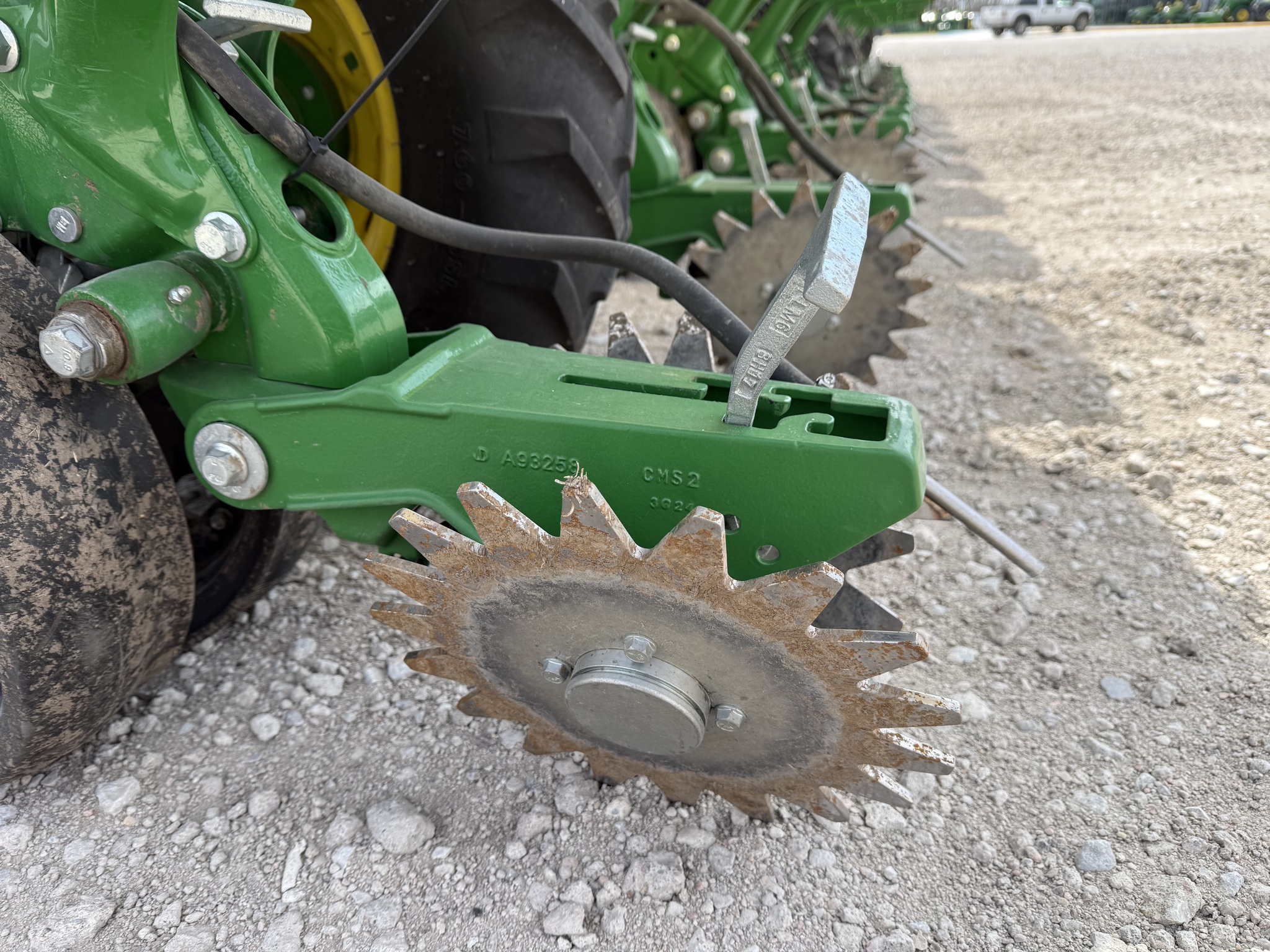  2025 John Deere 1725 at LandMark in Hastings, NE