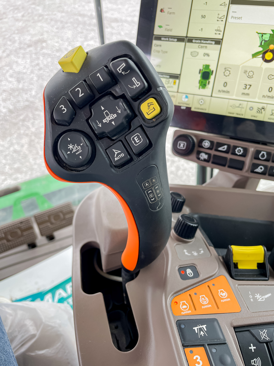  2024 John Deere S760 at LandMark in Arapahoe, NE