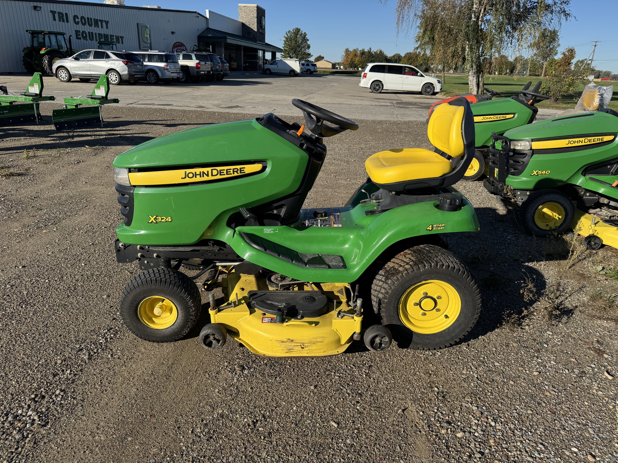 On Lot 2006 John Deere X324 at Tri County Equipment Sandusky, MI