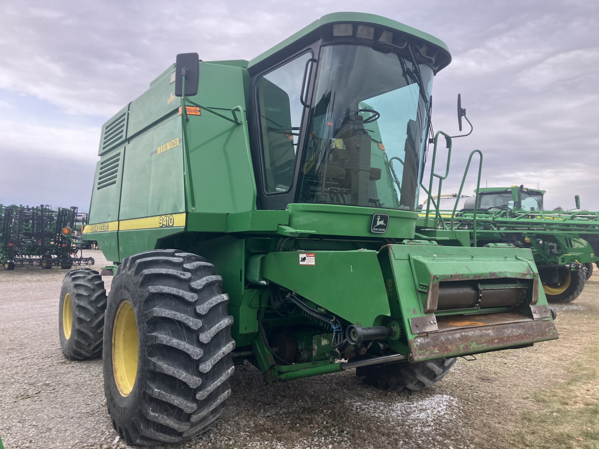 On Lot 1998 John Deere 9410 at Tri County Equipment Caro, MI