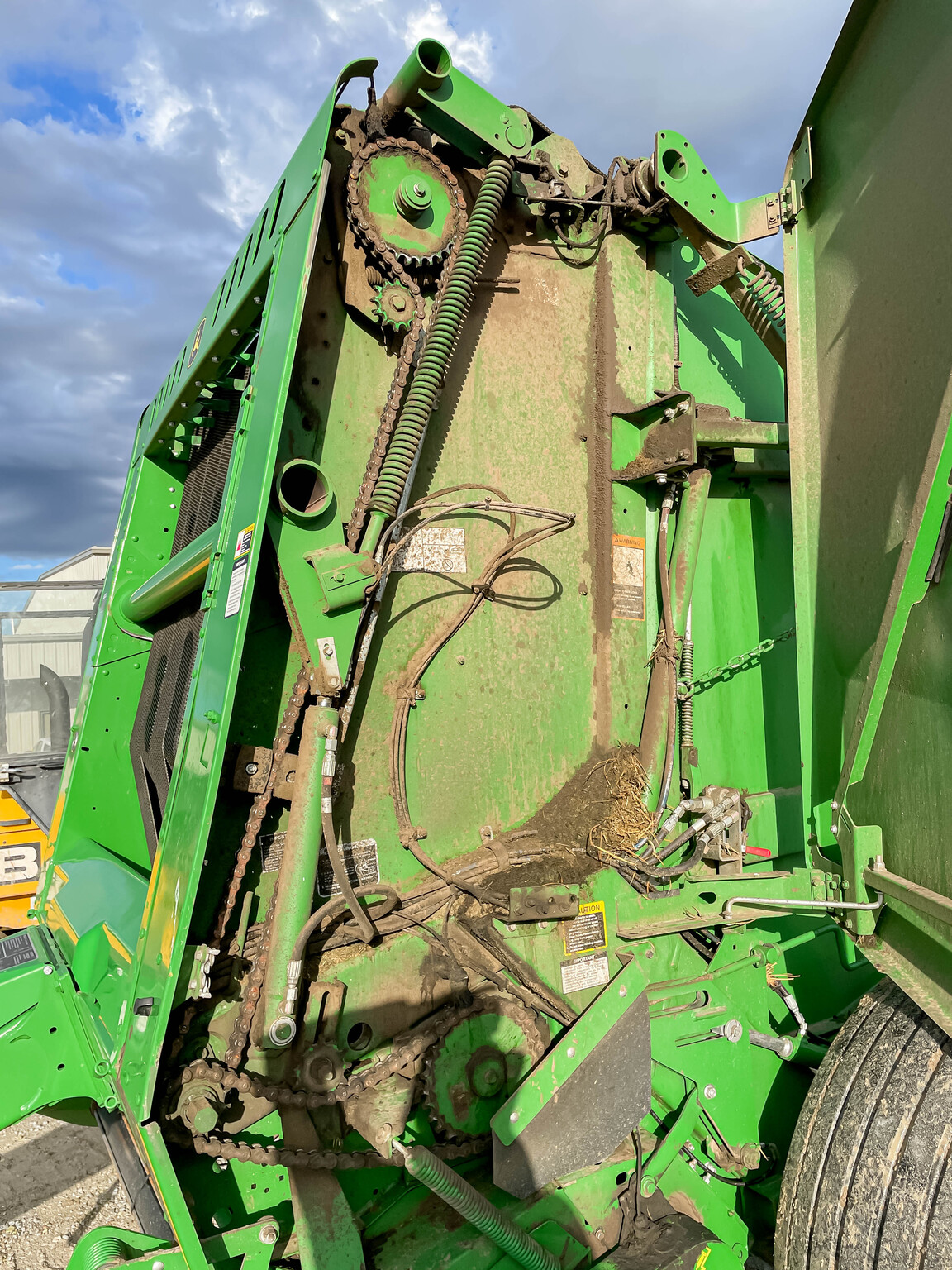  2023 John Deere 560R at LandMark in Smith Center, KS