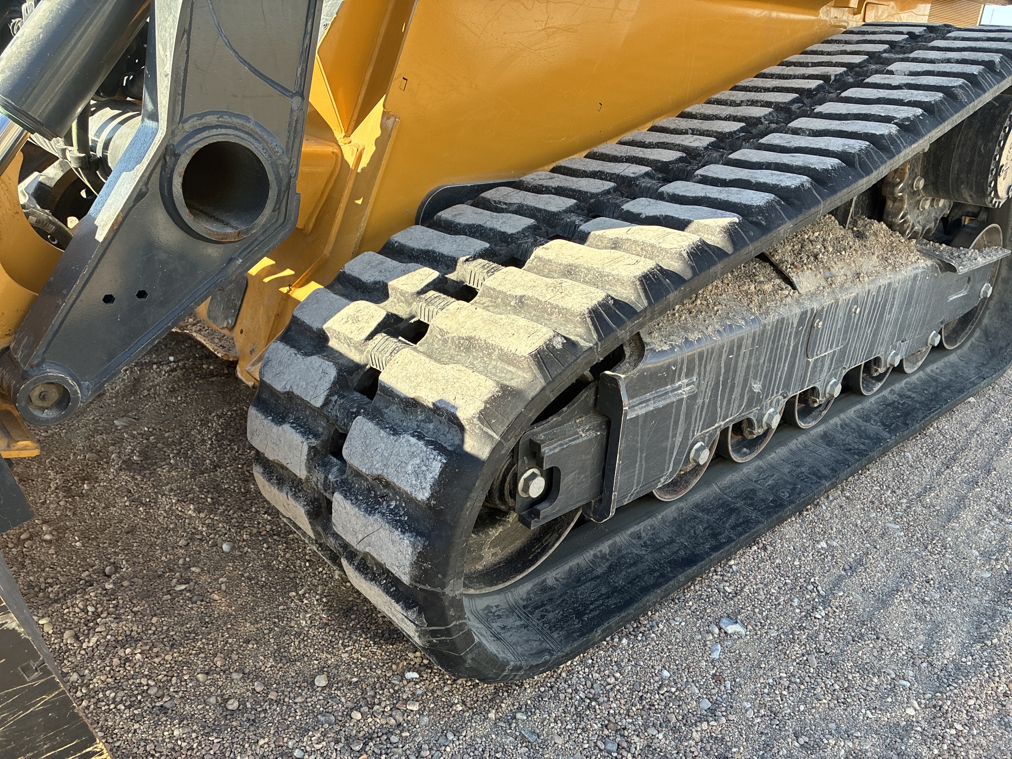  2024 John Deere 333G at LandMark in Hebron, NE