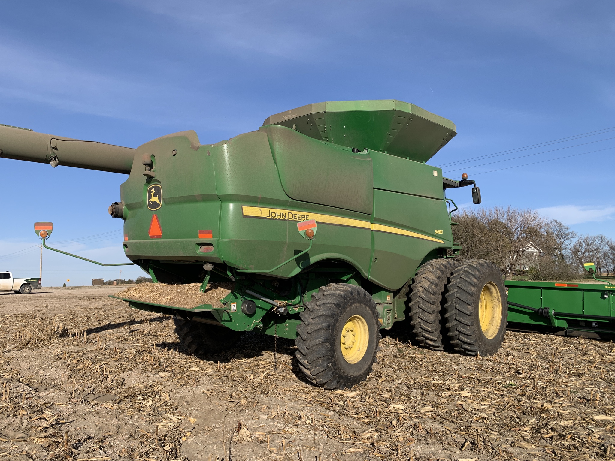 2013 John Deere S680 at LandMark in Fairfield, NE