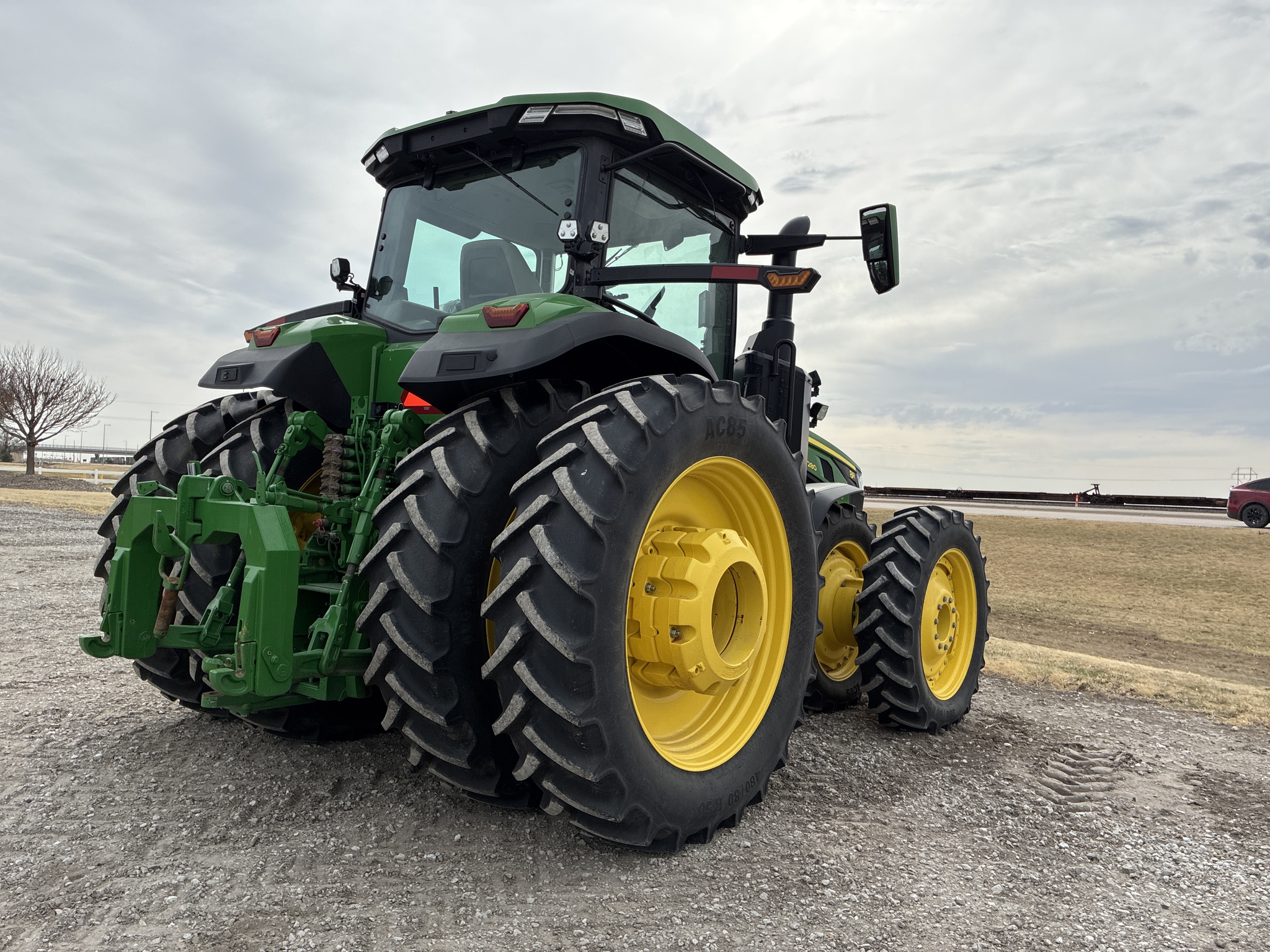  2024 John Deere 8R 280 at LandMark in Arapahoe, NE