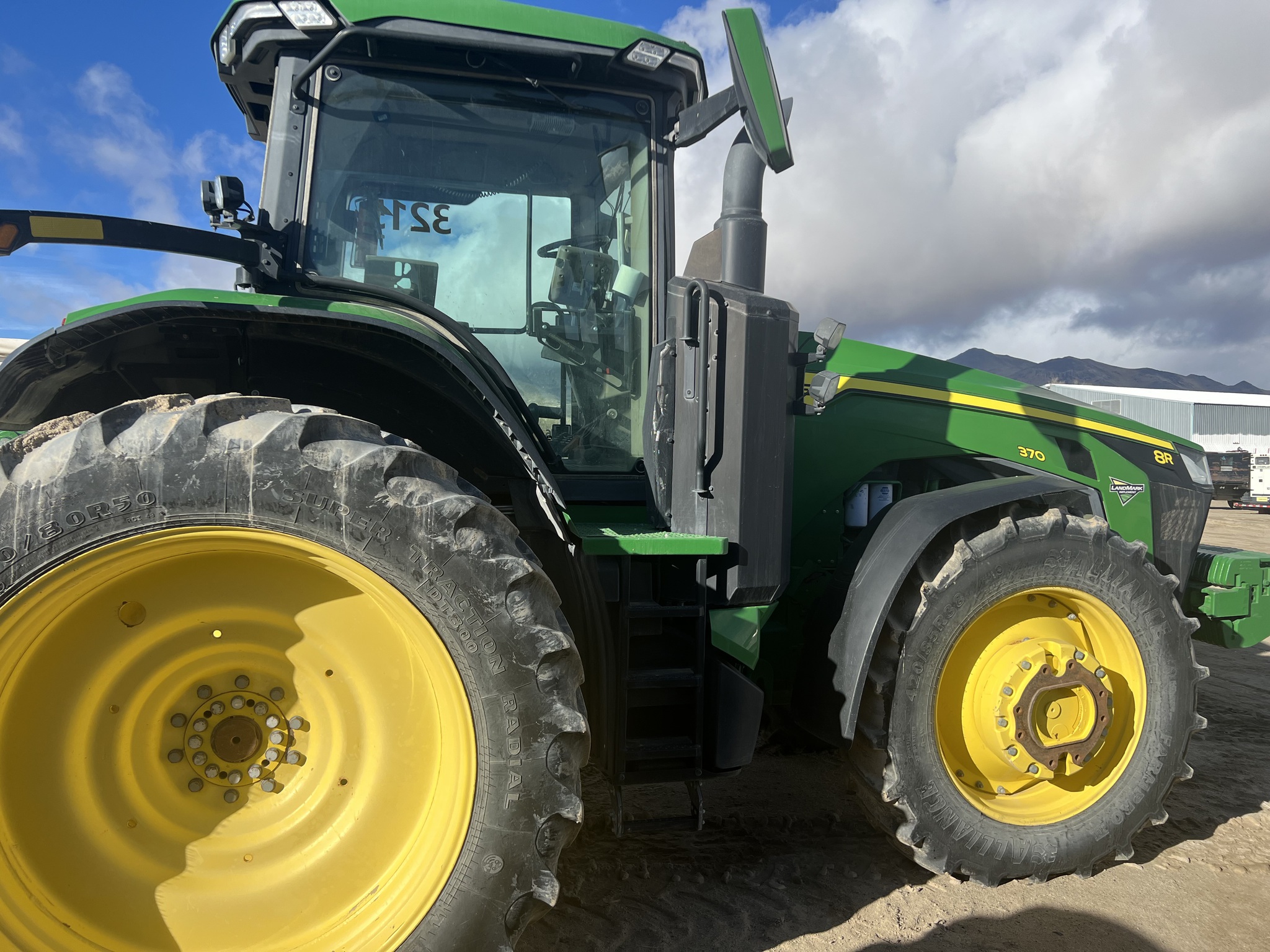  2020 John Deere 8R 370 at LandMark in Holdrege, NE