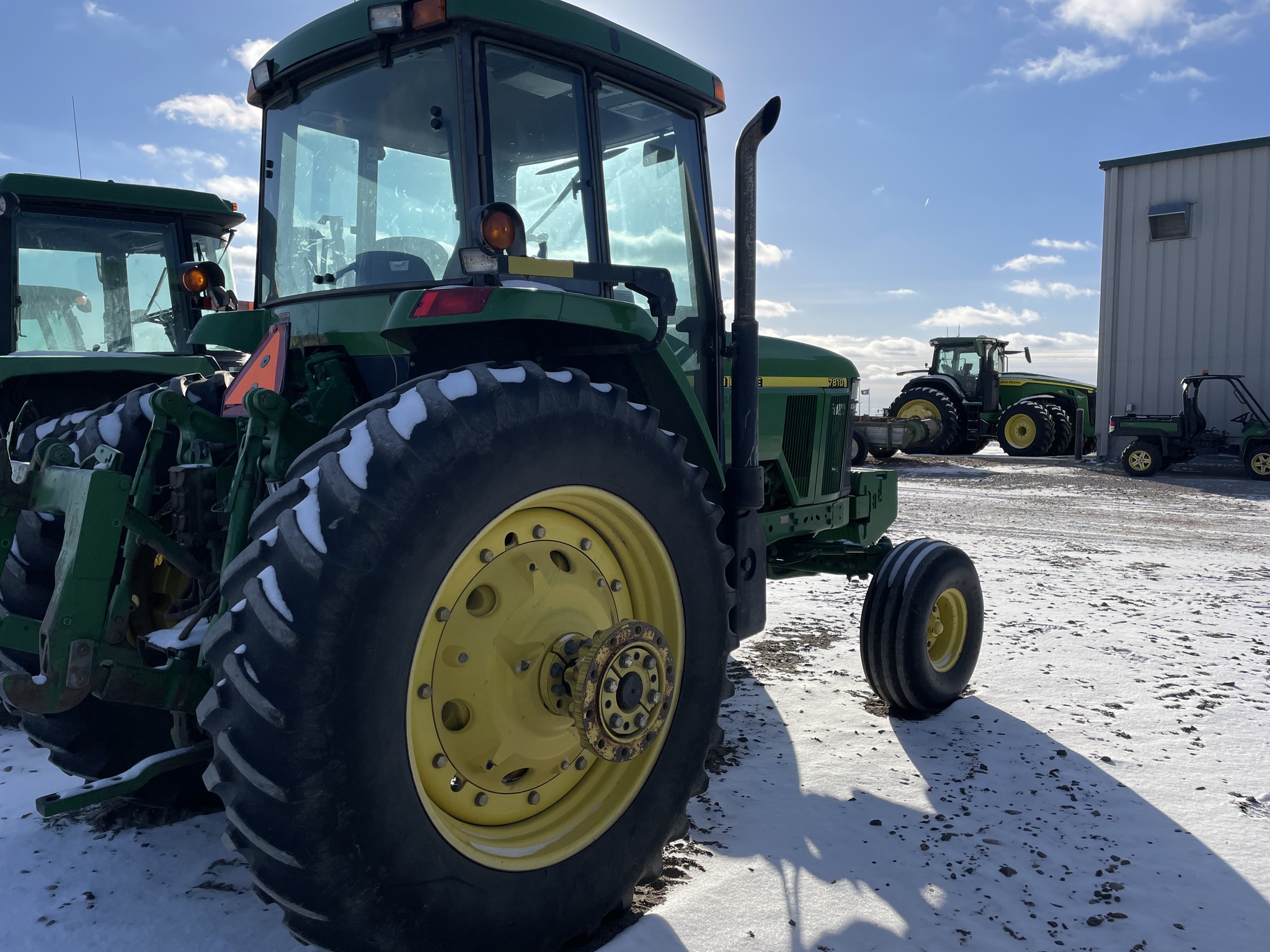  1999 John Deere 7810 at LandMark in Lexington, NE