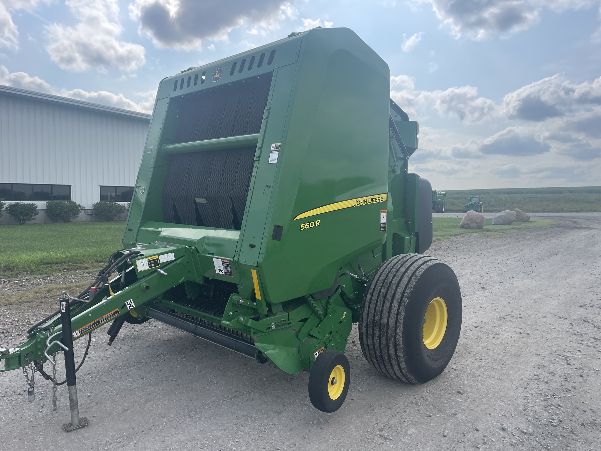  2022 John Deere 560R at LandMark in Marysville, KS