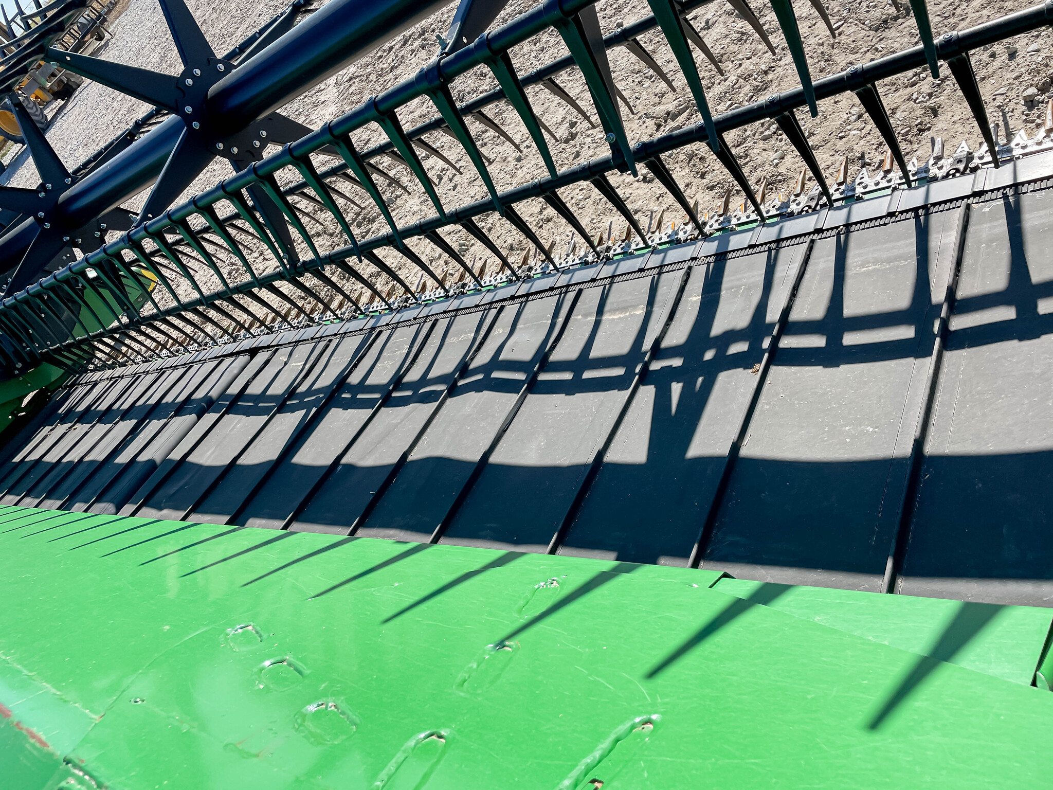  2022 John Deere RD40F at LandMark in Gothenburg, NE