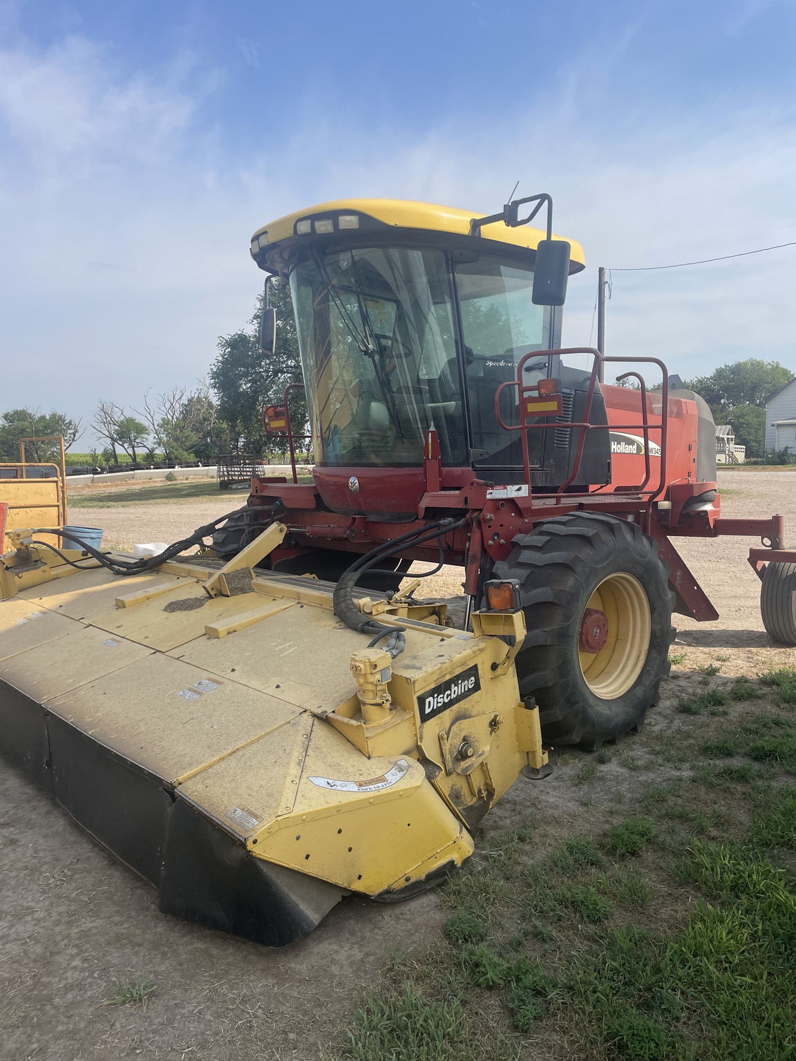  2007 NEW HOLLAND HW345 at LandMark in Kearney, NE
