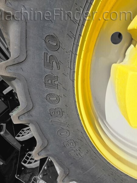  2024 John Deere 8R 370 at LandMark in Gothenburg, NE