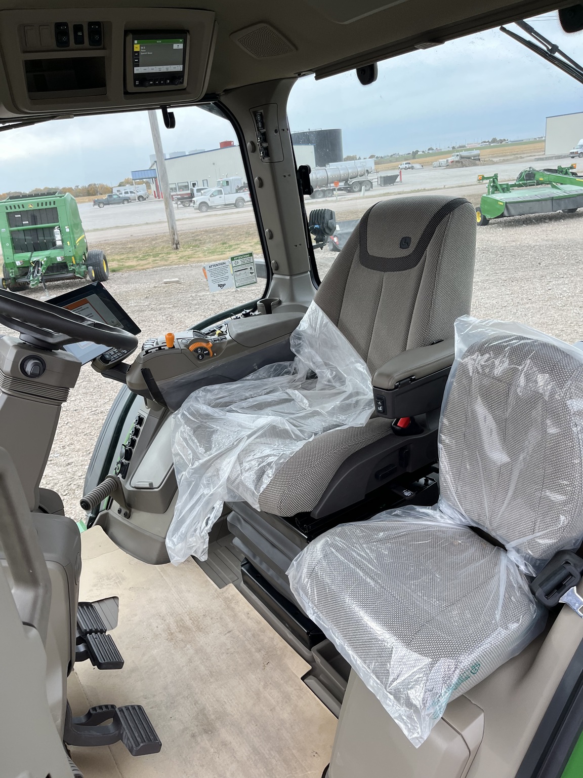  2025 John Deere 8R 310 at LandMark in Minden, NE