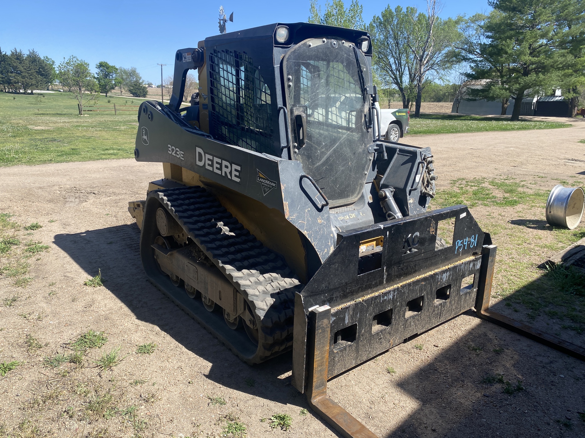  2016 John Deere 323E at LandMark in Hebron, NE