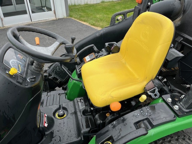 Pend Stk 2015 John Deere 2025R at Tri County Equipment Saginaw, MI