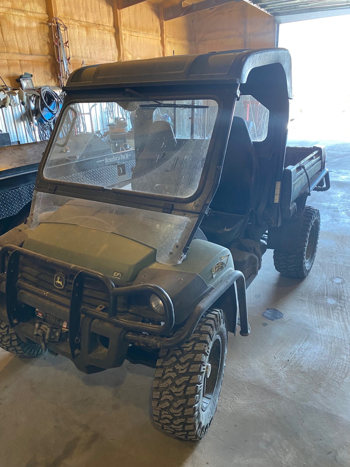  2013 John Deere XUV 825i at LandMark in Kearney, NE