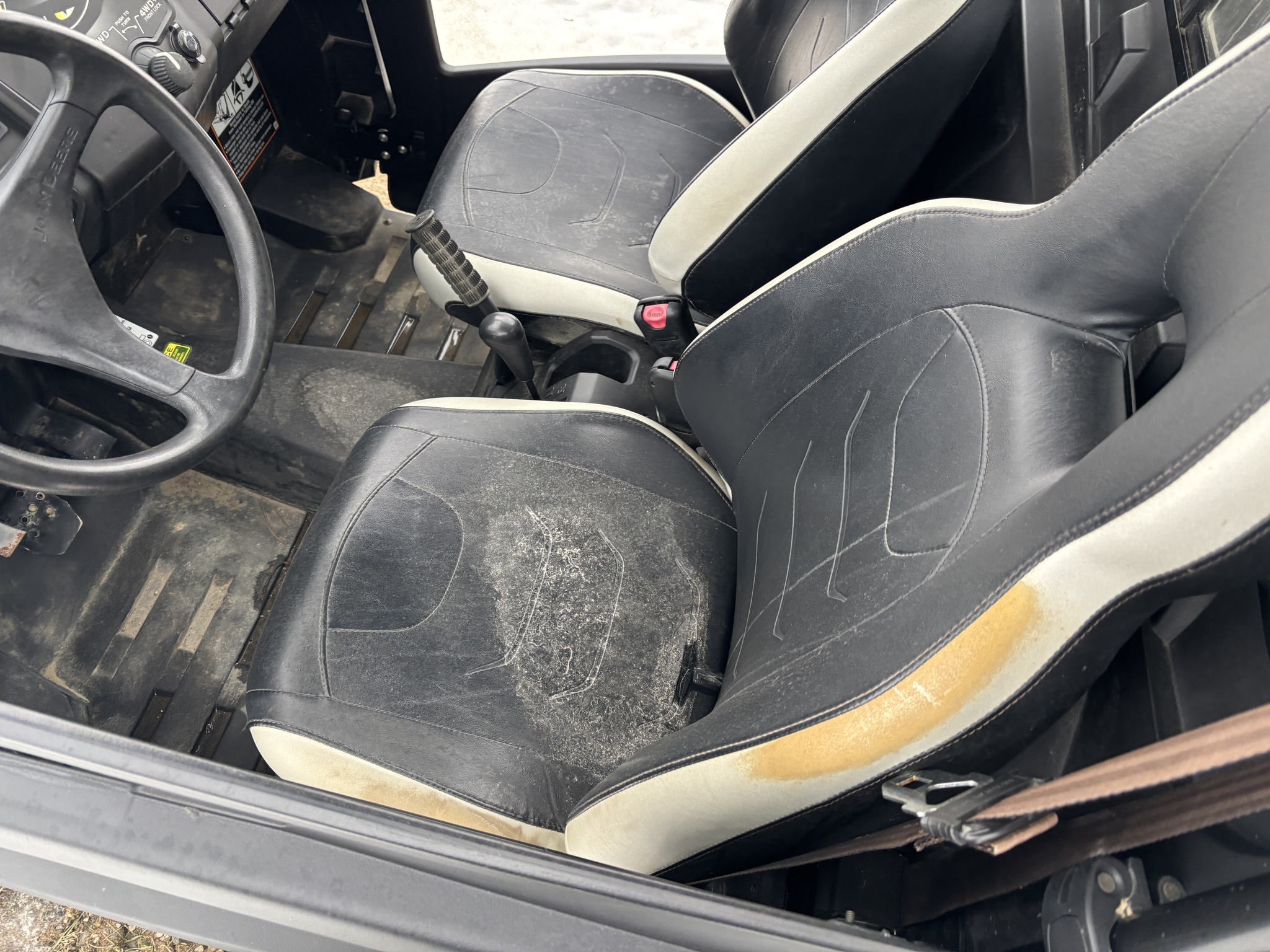 On Lot 2018 John Deere RSX860M at Tri County Equipment Lapeer, MI